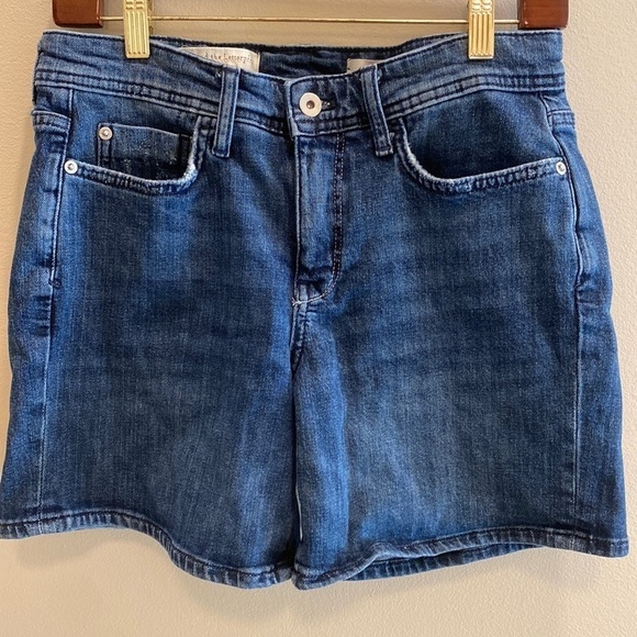 Pilcro and the Letterpress slim boyfriend denim jean shorts size 27 - Picture 1 of 6